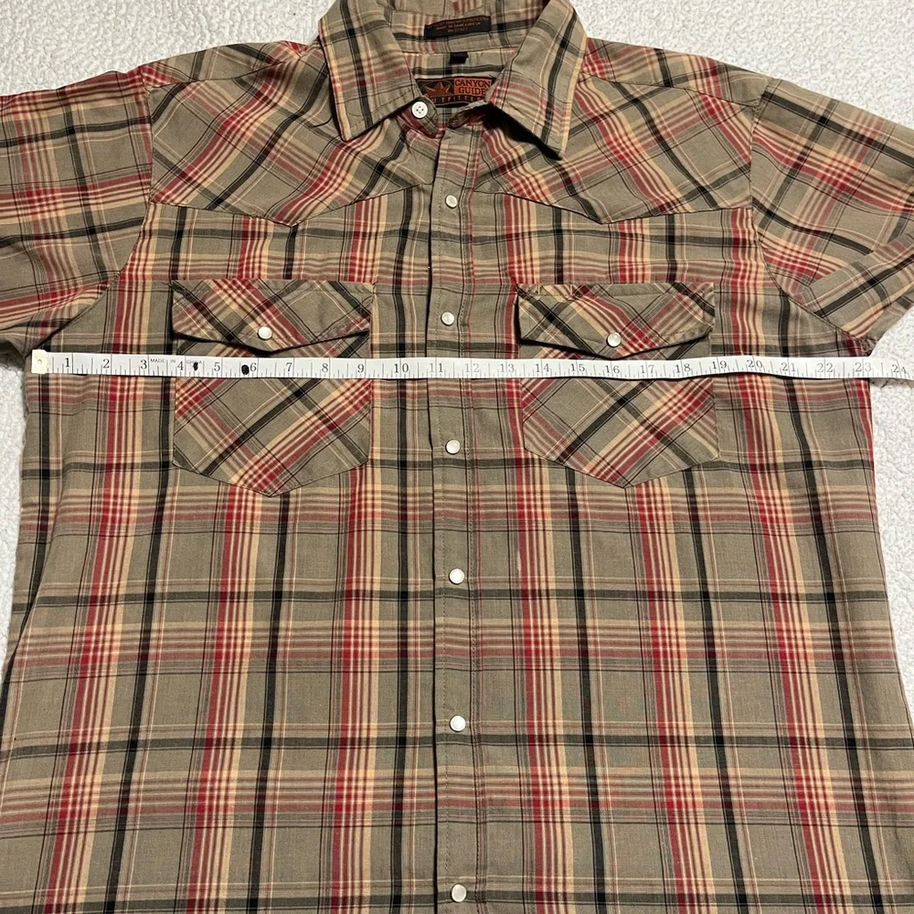 Canyon Guide short-sleeve Western-style pearl snap shirt - Picture 4 of 8